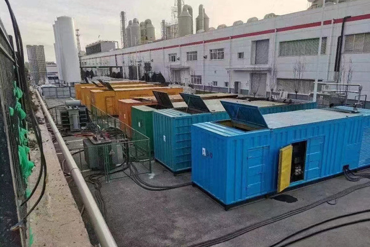 泰和发电机租赁施工现场